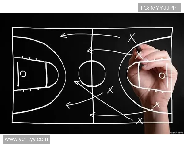 成都篮球队在邀请赛中的默契配合与战术执行分析